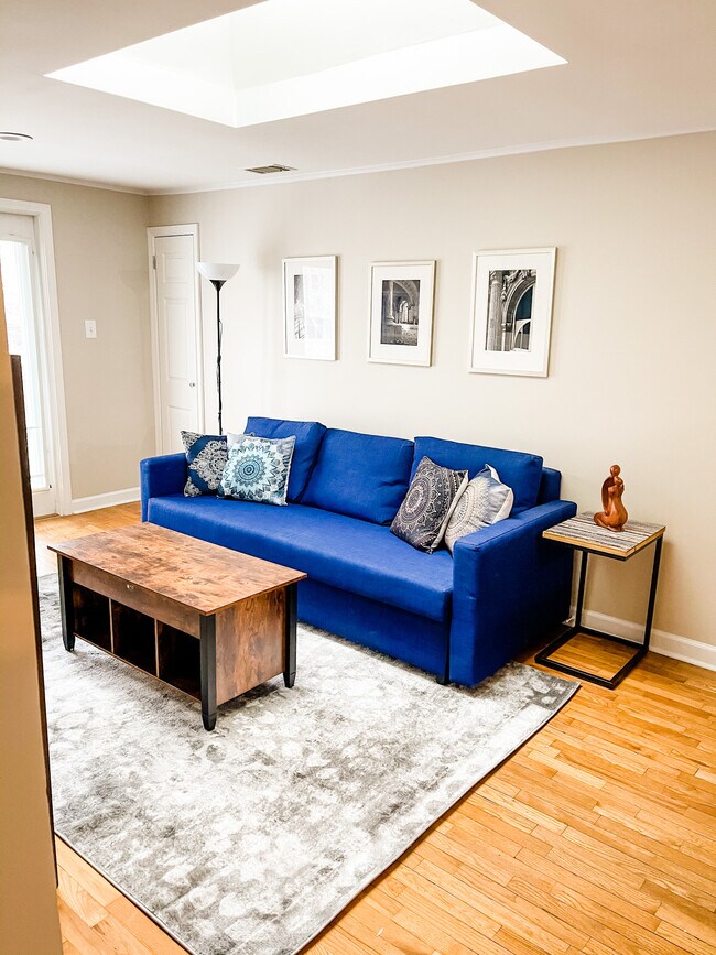 Photo - East Park Ave Furnished Unidad D Rental