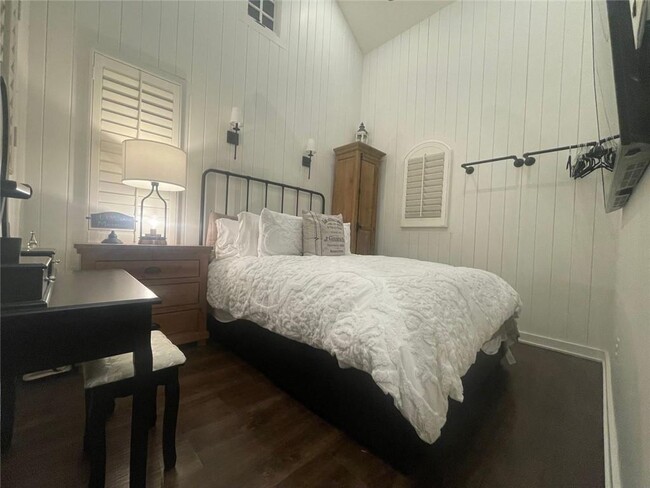 Photo - 155 Central Ave