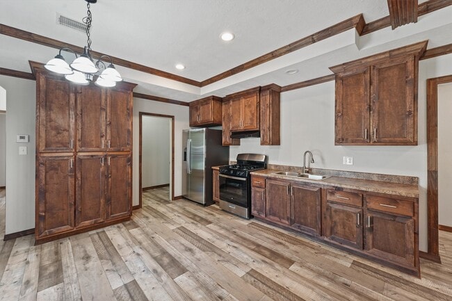 Building Photo - 20778 Stevens