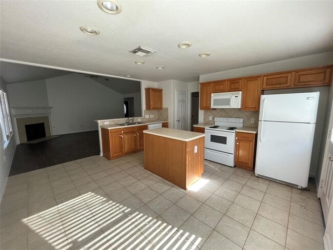 Photo - 3314 Falcon Trail Dr