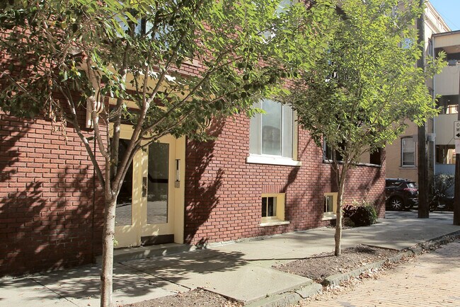 609 Mifflin Ave Unidad 3