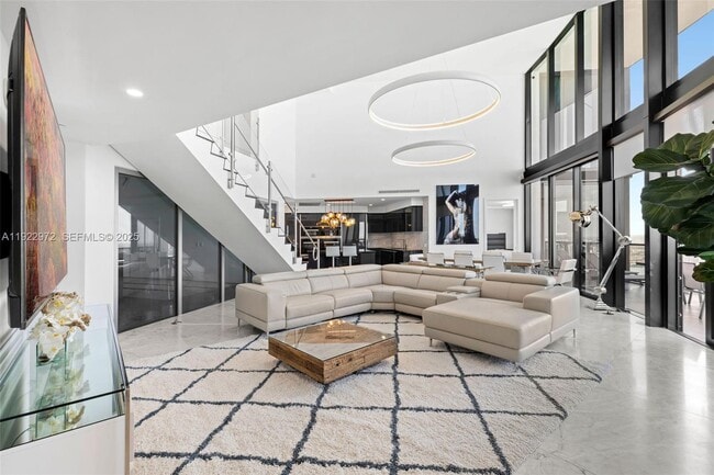 Photo - 18555 Collins Ave Unit 4404