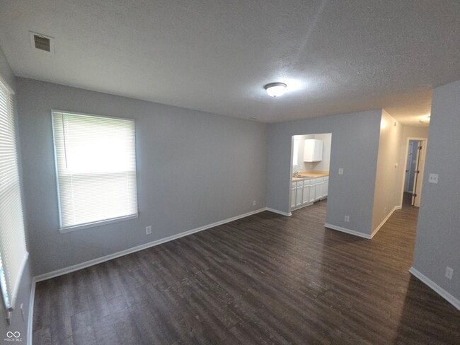 Photo - 525 N Belmont Ave
