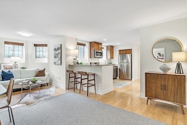 Photo - 20 Chapel St Unit B304