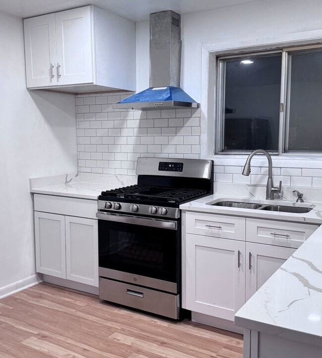 Photo - 7229 N Campbell Ave