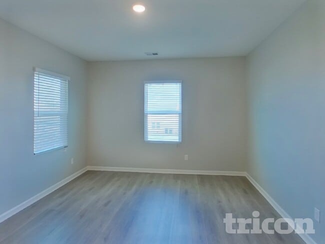 Photo - 31 Mccall Wy