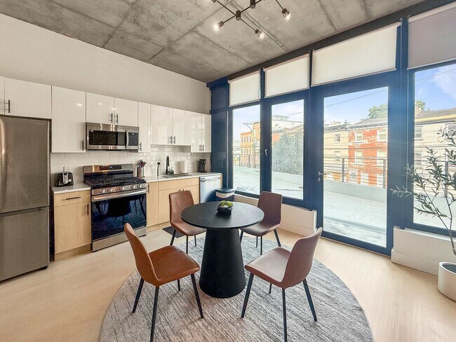 Photo - 1247 N 2nd St Unidad ID1317862P