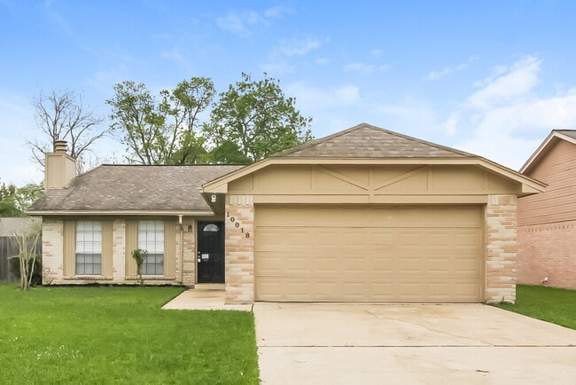 Building Photo - 10018 Spotted Horse Dr Rental