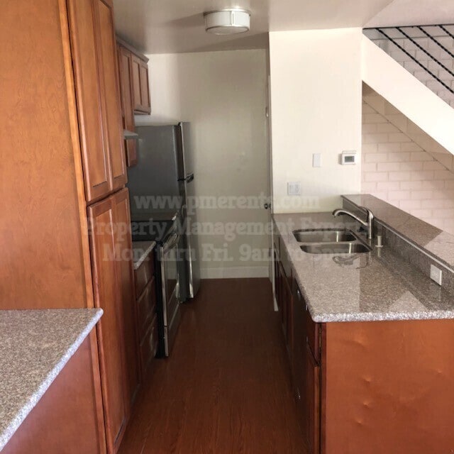 Photo - 1235 Pinetree Dr