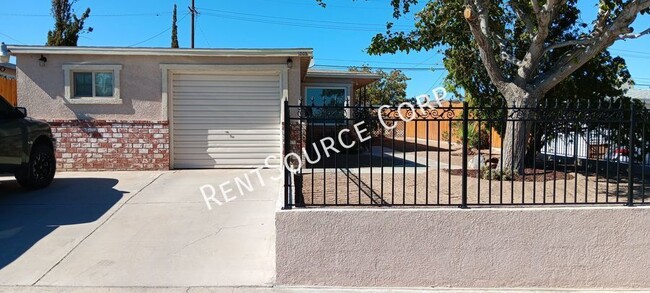 4 Bedroom Home for Rent in Barstow - 4 Bedroom Home for Rent in Barstow