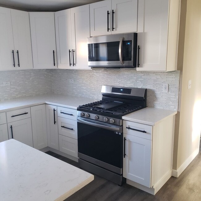 Photo - 8604 W Carmen Ave Unit Apt #2