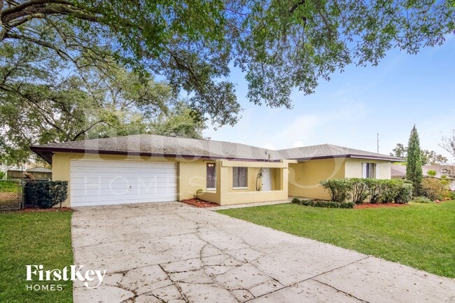 Photo - 5017 Kingswood Dr