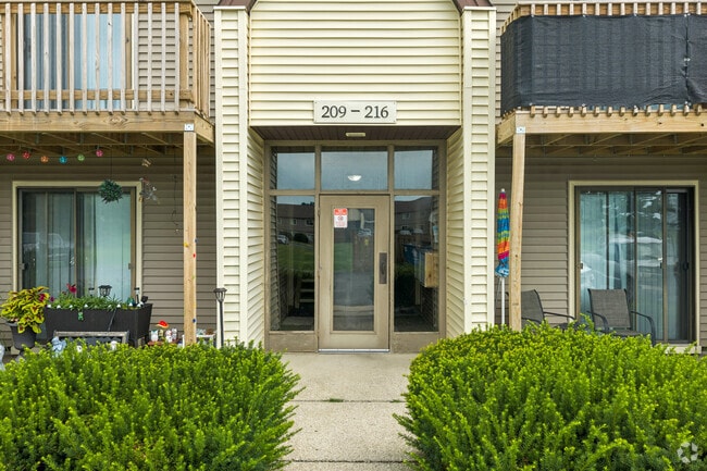 Entrance - Laporte Commons Apartments