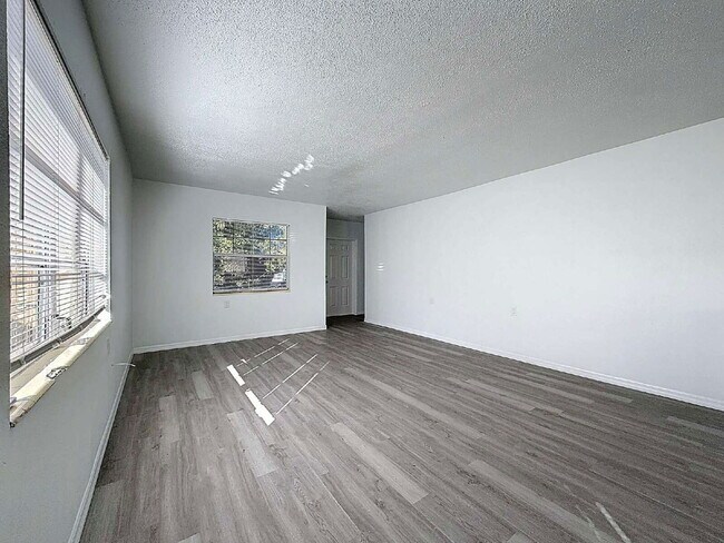 Photo - 650 East Harbor Dr S