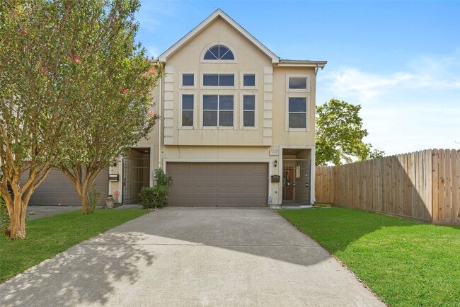 Building Photo - 5343 Kiam St