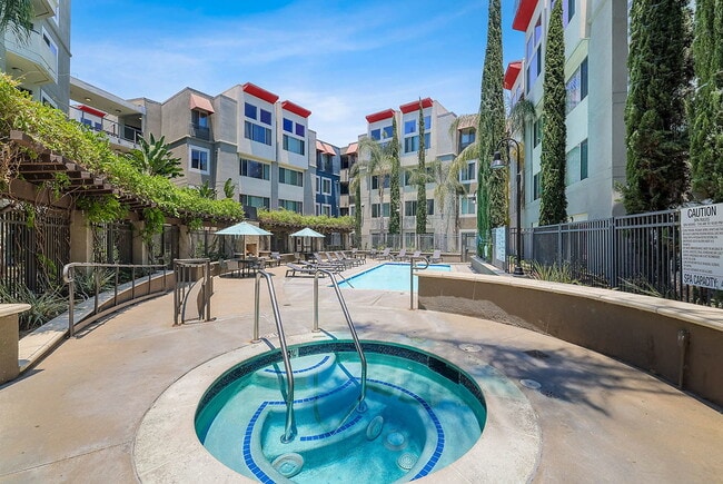 Photo - Belmont Station