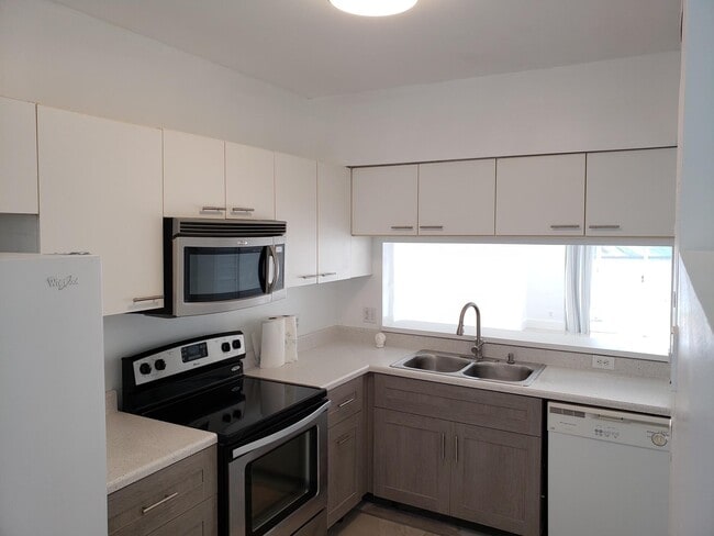 Photo - 4963 SW 31st Terrace