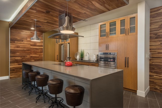 State Street Station Clubroom - State Street Station