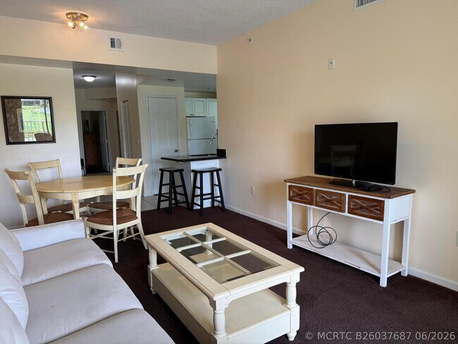 Photo - 2100 Greenview Shores Blvd Unit 511