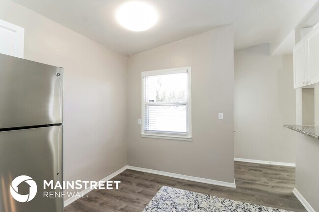 Photo - 4097 Porpoise Dr SE