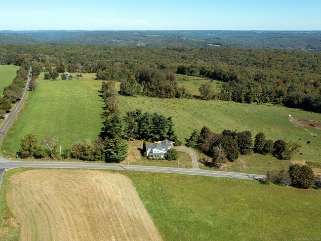 Photo - 510 Good Hill Rd