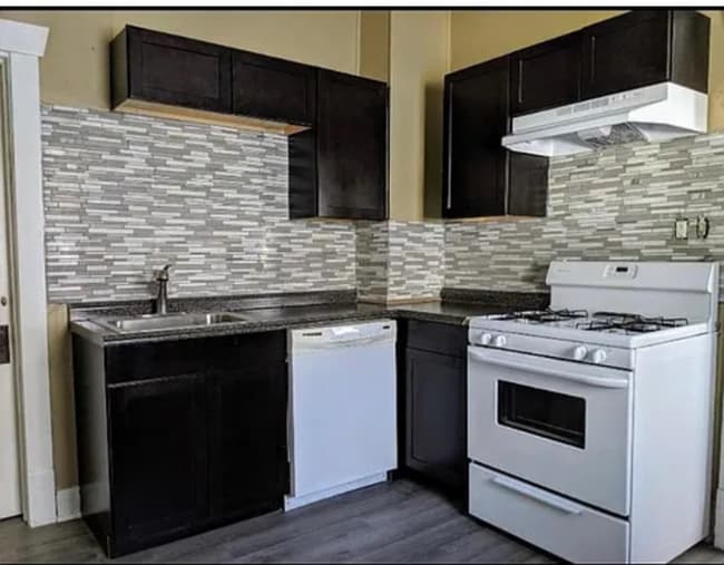 Photo - 2716 N 48th St