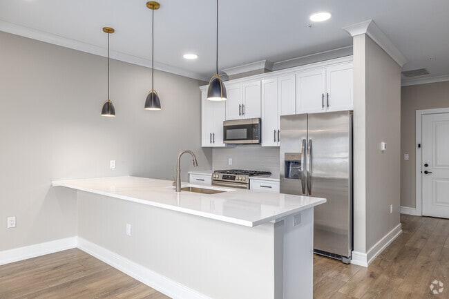 1BR, 1BA - 692SF - Kitchen