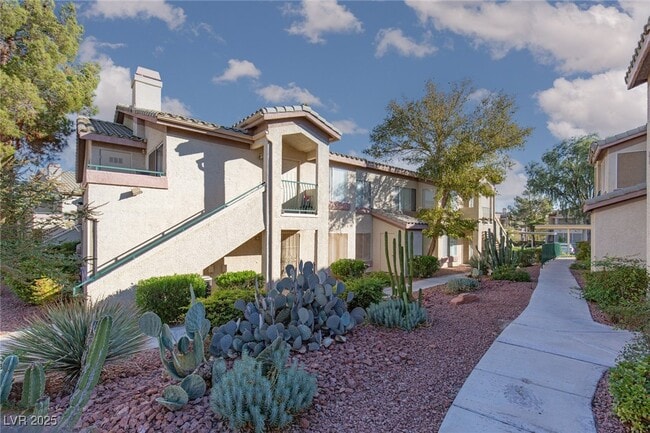 Building Photo - 5710 E Tropicana Ave Unit 1228