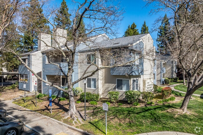 Alternate Building Photo - Redwood Square