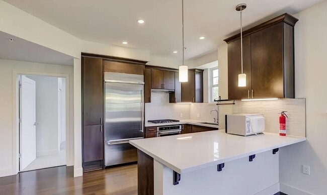 Kitchen - 1000 Dewing Ave Unit 409