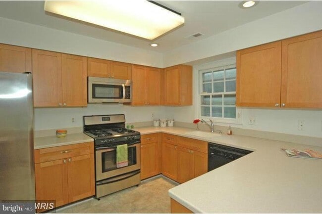 Photo - 11035 Cedarwood Dr
