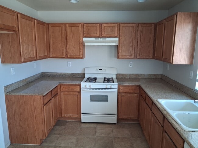 Photo - 8011 Torremolinos Ave