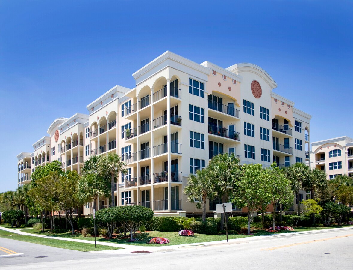 Southeast corner - One Ocean Boulevard Condos