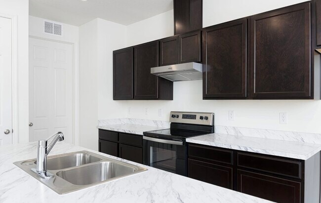 Photo - 2789 89th St Cir E