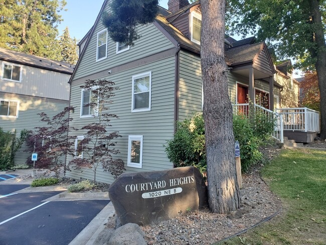 Courtyard Heights - Courtyard Heights Apartments