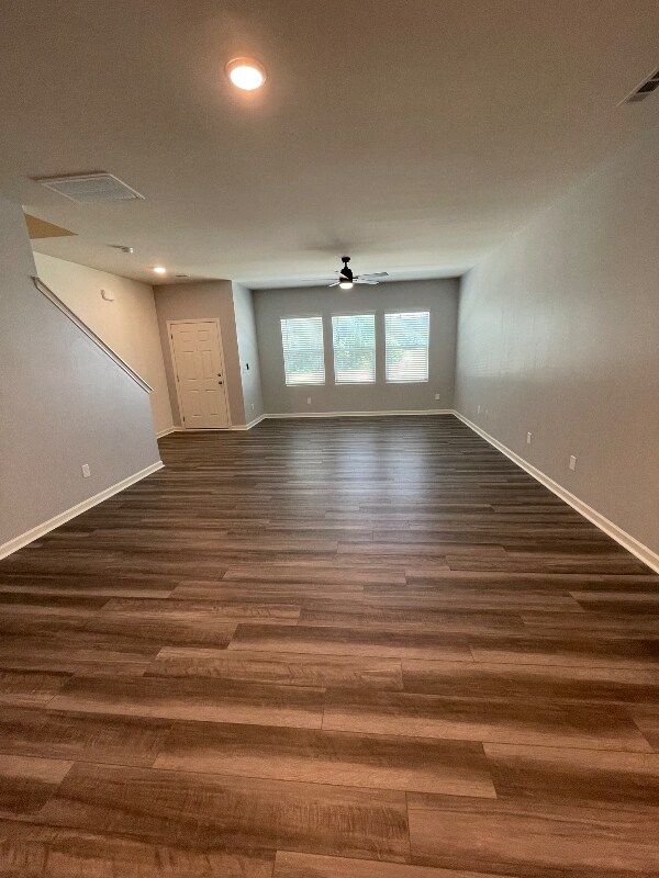 Photo - 2111 Gln Xing Dr