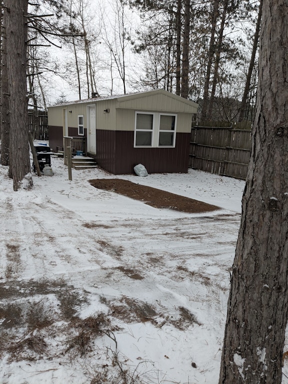 Building Photo - 17055 Easy Way Rental