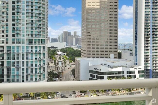 Building Photo - 901 Brickell Key Blvd Unit 1604 Rental