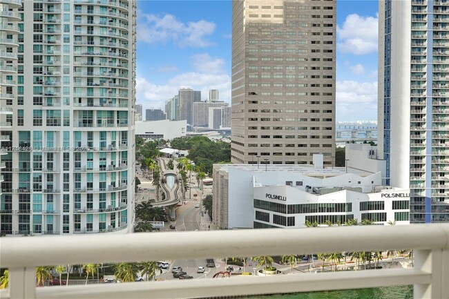 Photo - 901 Brickell Key Blvd Condominio Unidad 1604