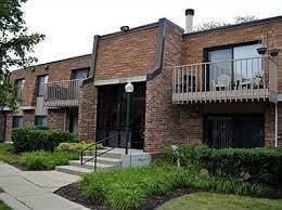 Building Photo - 122 Mullingar Ct Unit 2A