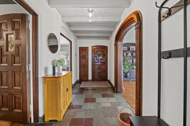 Photo - 2835 N Lake Dr