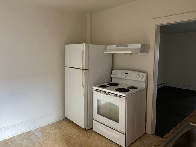 Photo - 357 Locust St