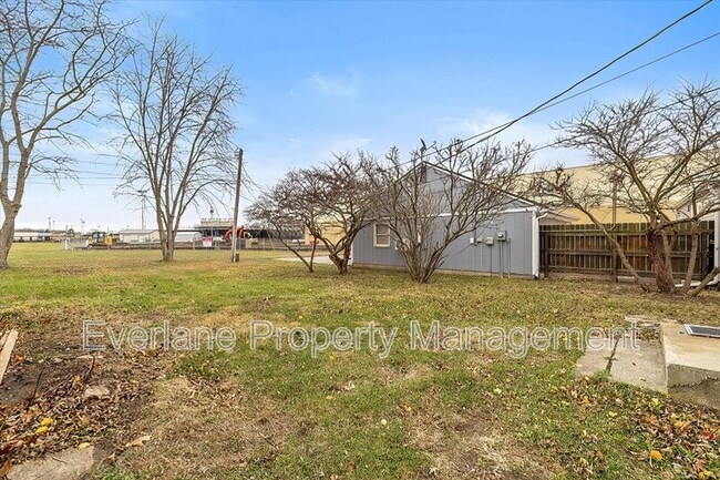 Photo - 1609 N Outer Dr