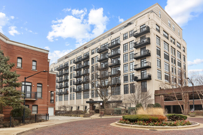 Photo - 1525 S Sangamon St Condo Unit 505P