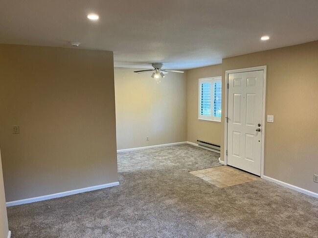 Photo - 2 Bedroom Condo in Quiet, Gated Community