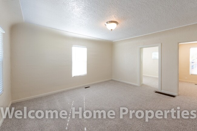 Photo - 309 SW 6th St Unidad 309 SW 6th St #1
