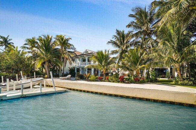 Photo - 19471 Harbor Rd S