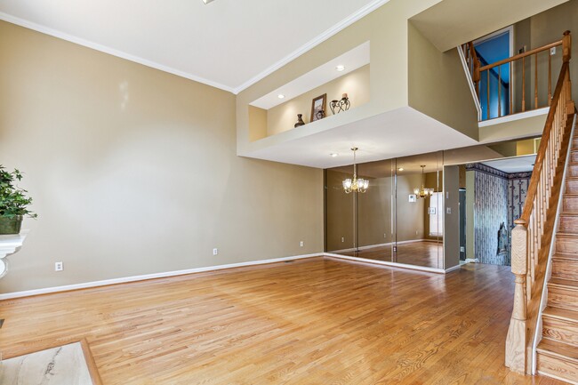 Photo - 52 Silver Moon Dr