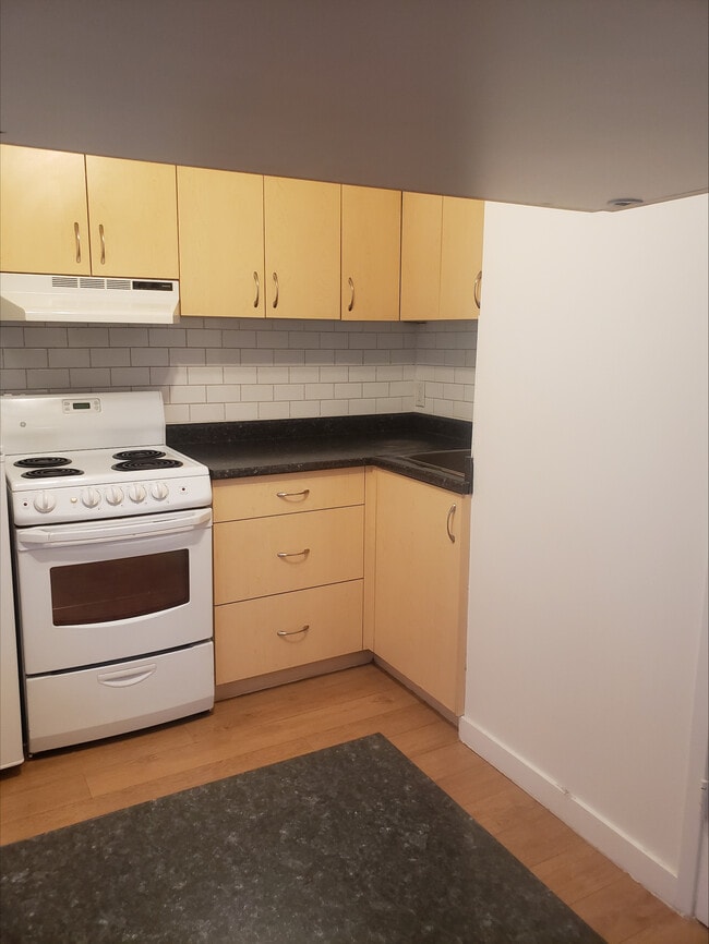 Photo - 646 Admirals Rd