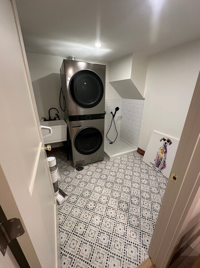 Photo - 3139 Benton St Unidad Benton Garden Level